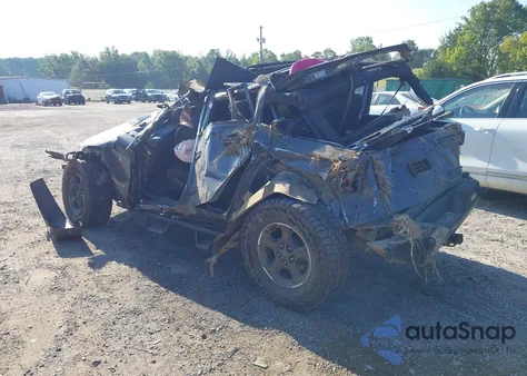 2017 Jeep Wrangler Unlimited Sport 4X4 из США, поврежденный, VIN 1C4HJWDG7HL681147